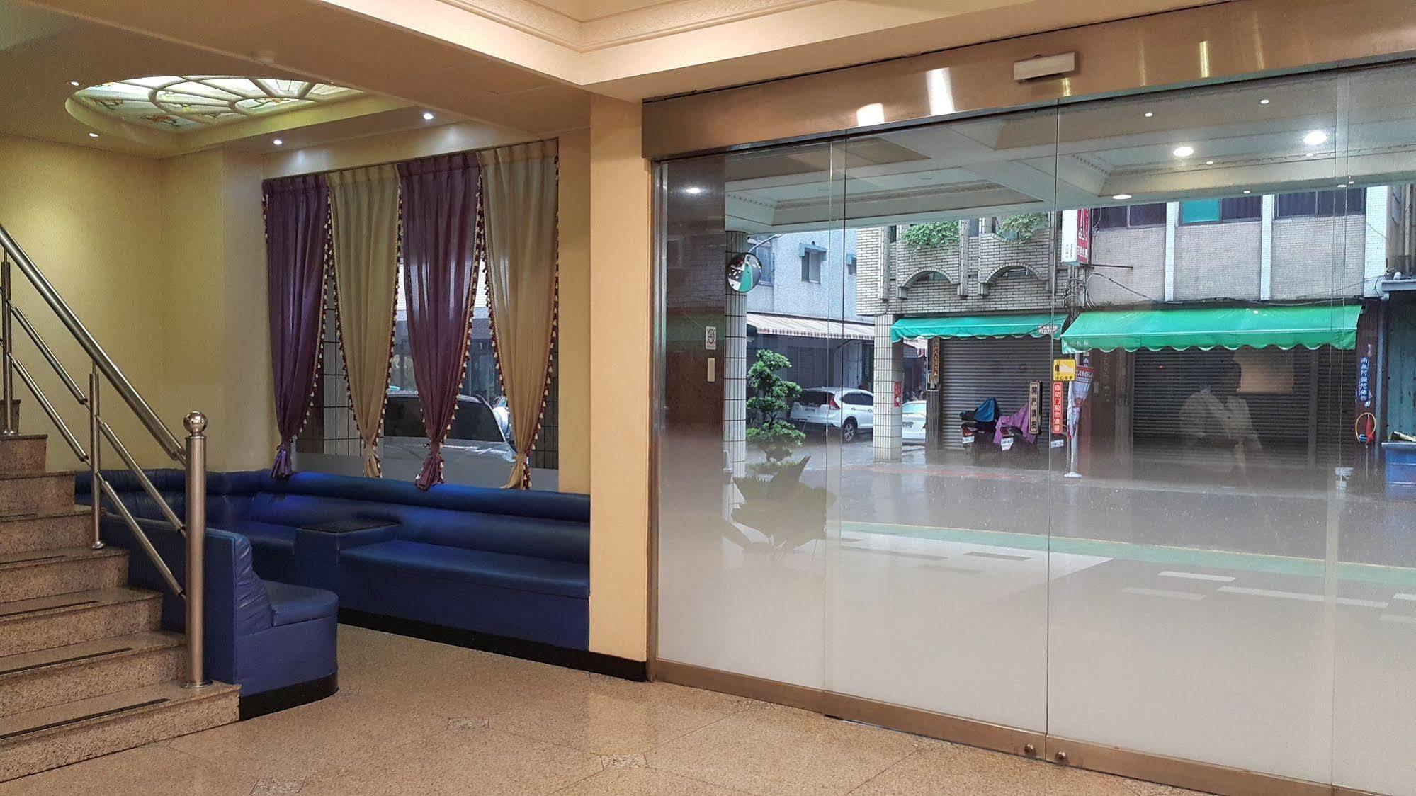 Mei Hua Hotel Kaohsiung Eksteriør billede